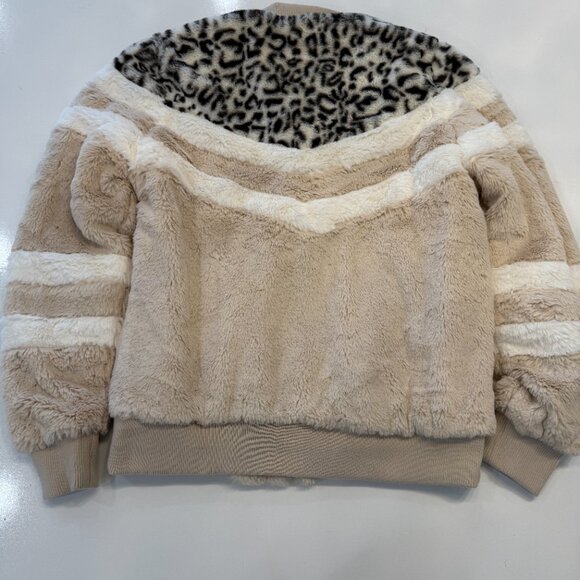 Katydid Snow Leopard Chevron Sherpa Faux Fur Jacket Size S - Picture 7 of 7